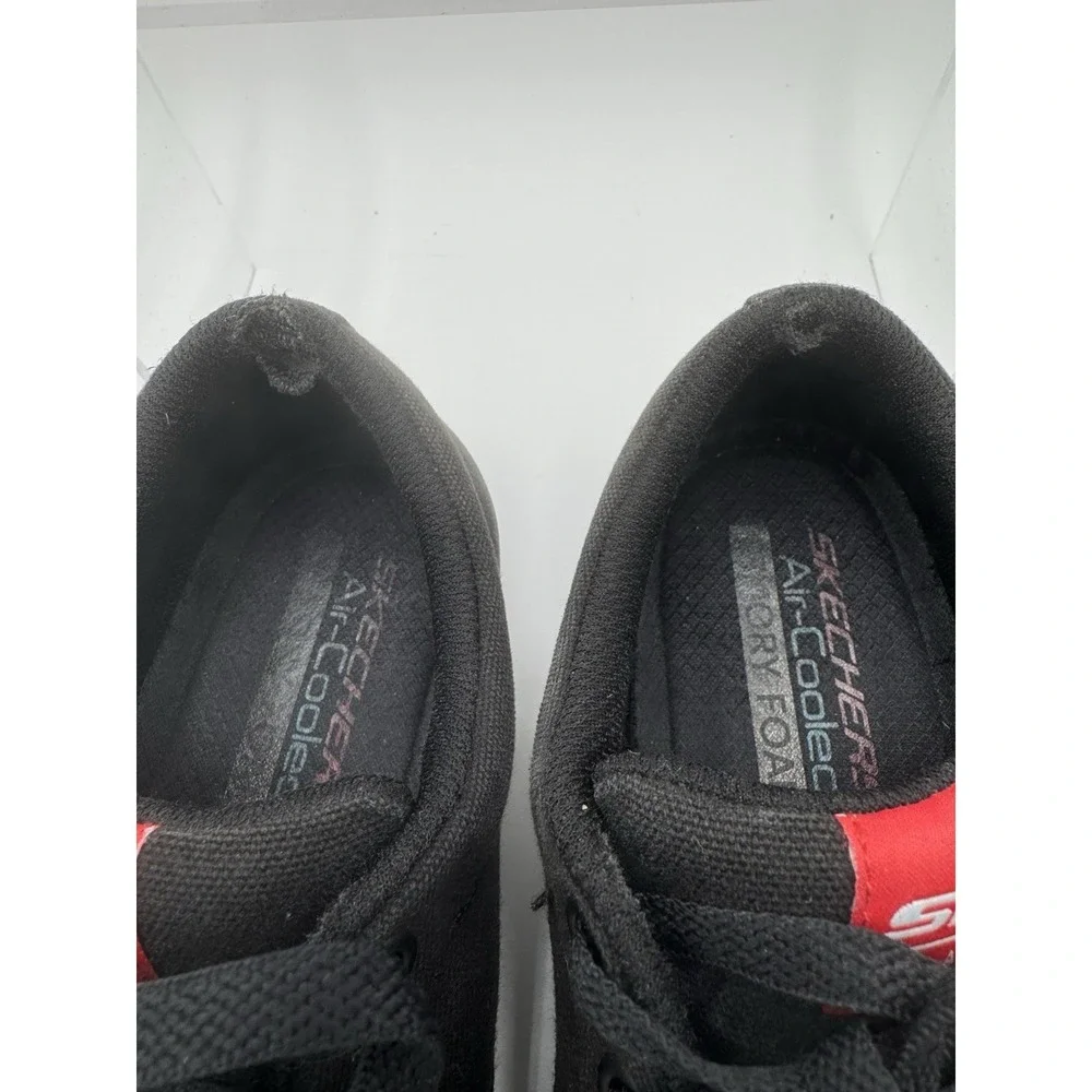 Skechers Men 7.5 Black. Sc 237043 air cooled memory‎ foam.